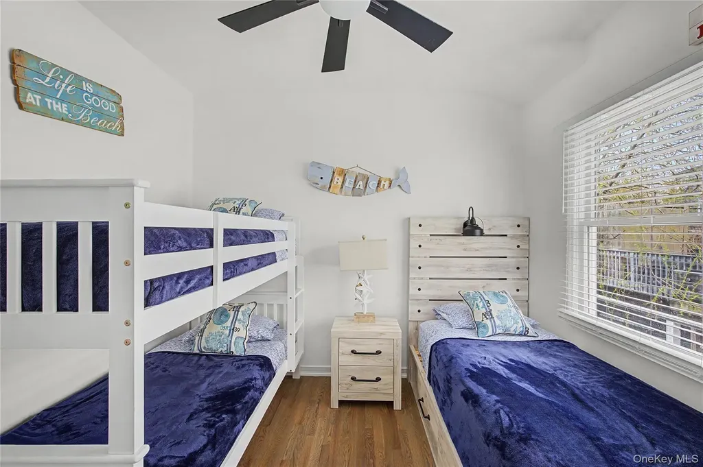 24 Bungalow Walk Ocean Beach NY 11770