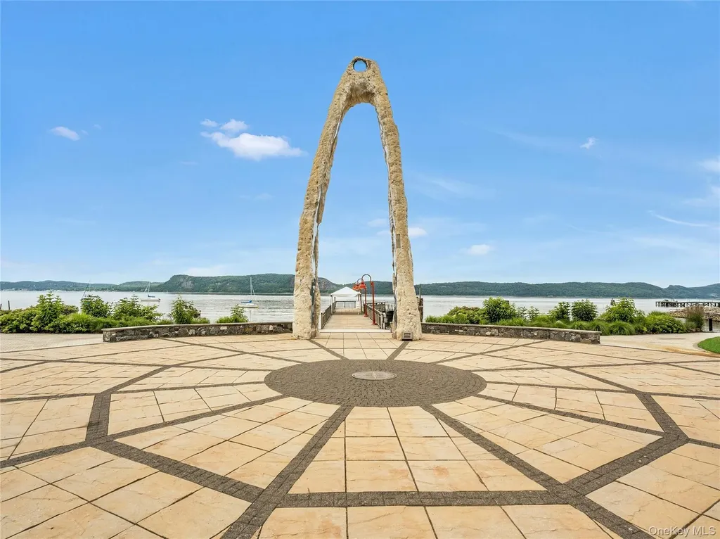 40 S Highland Avenue Ossining NY 10562