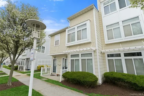 136 Meridian Boulevard Arverne NY 11692