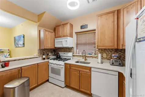 136 Meridian Boulevard Arverne NY 11692