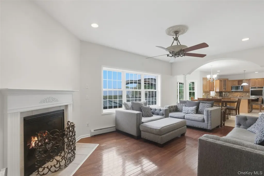 15 Ferrante Drive Montgomery NY 12549