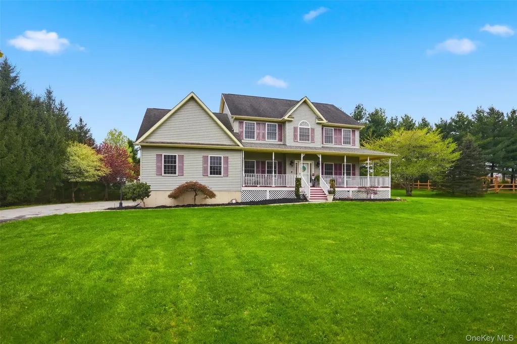15 Ferrante Drive Montgomery NY 12549