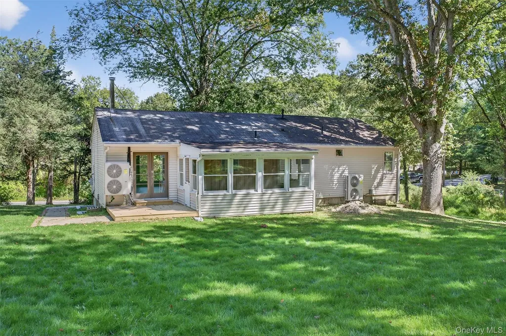 65 Hawxhurst Road Monroe NY 10950