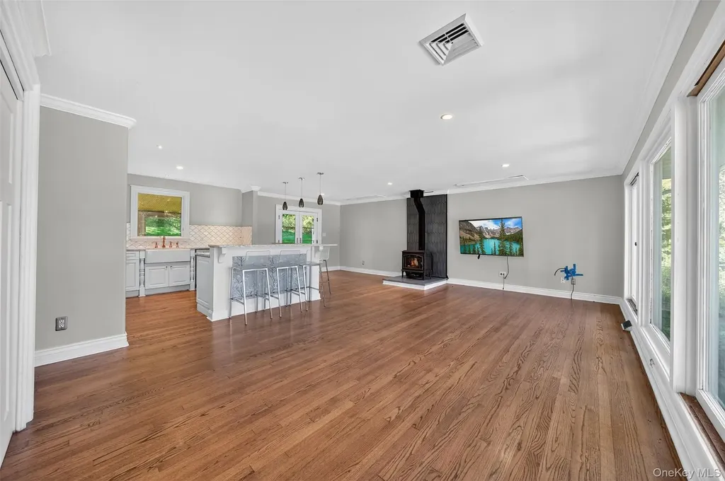 65 Hawxhurst Road Monroe NY 10950