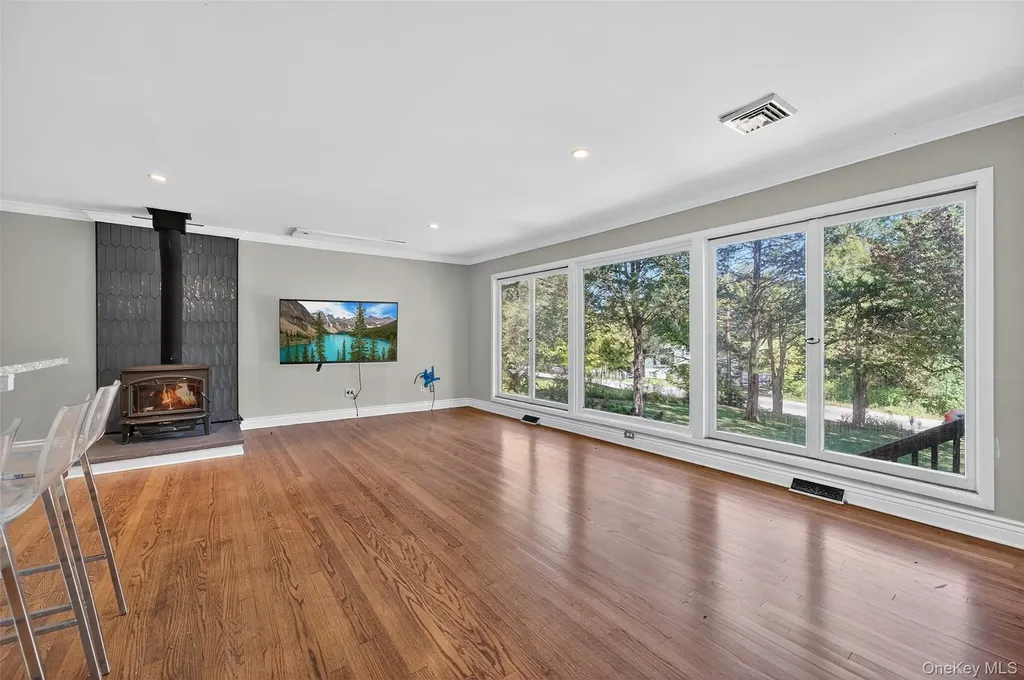 65 Hawxhurst Road Monroe NY 10950