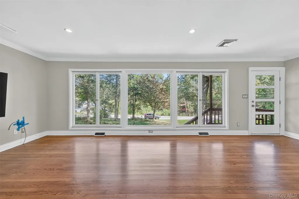 65 Hawxhurst Road Monroe NY 10950