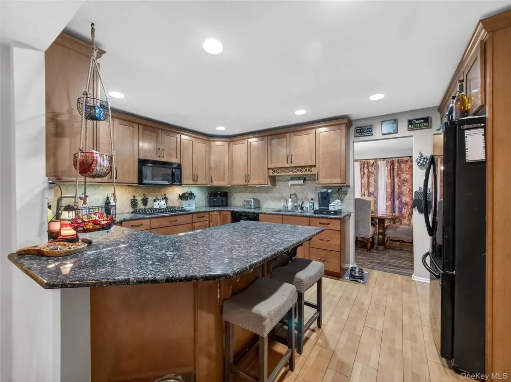 3 Claremont Lane Suffern NY 10901
