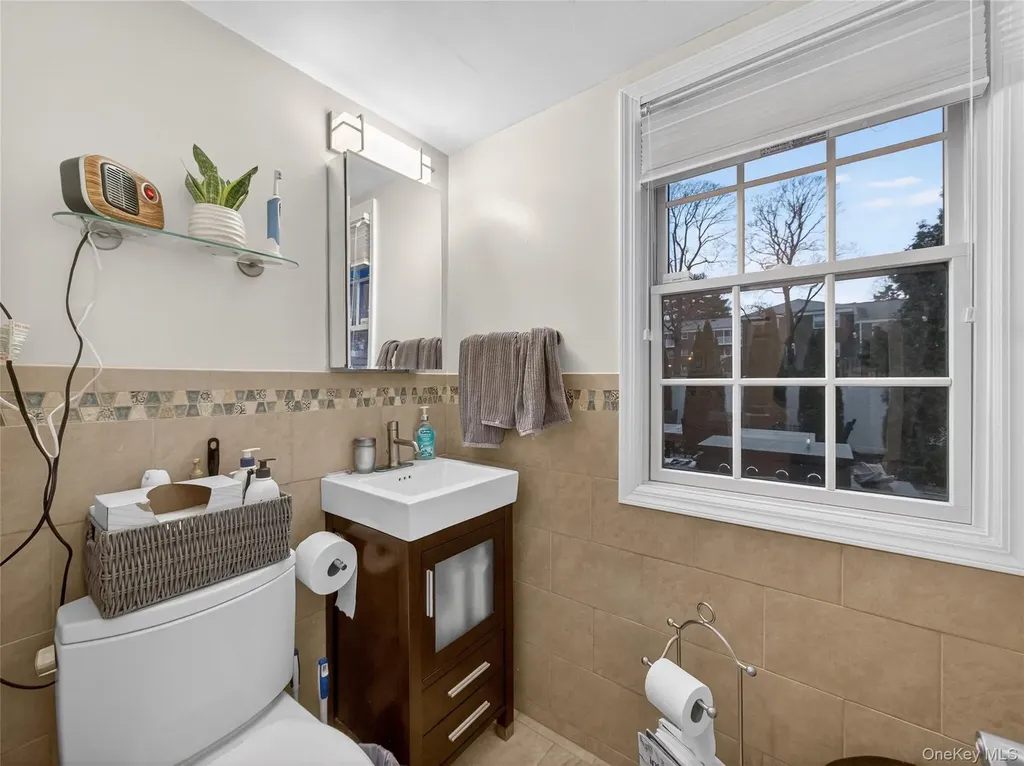 3 Claremont Lane Suffern NY 10901
