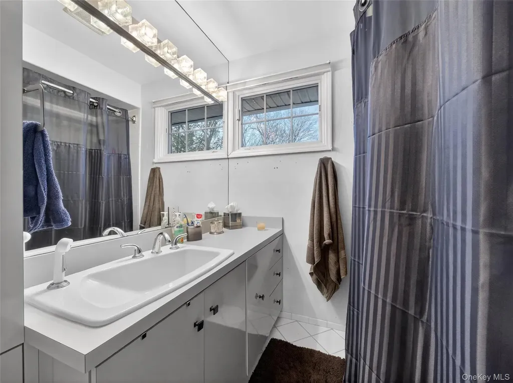 3 Claremont Lane Suffern NY 10901