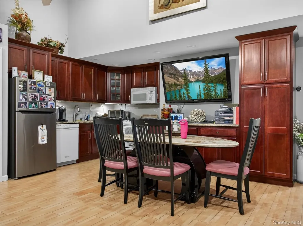 3 Claremont Lane Suffern NY 10901