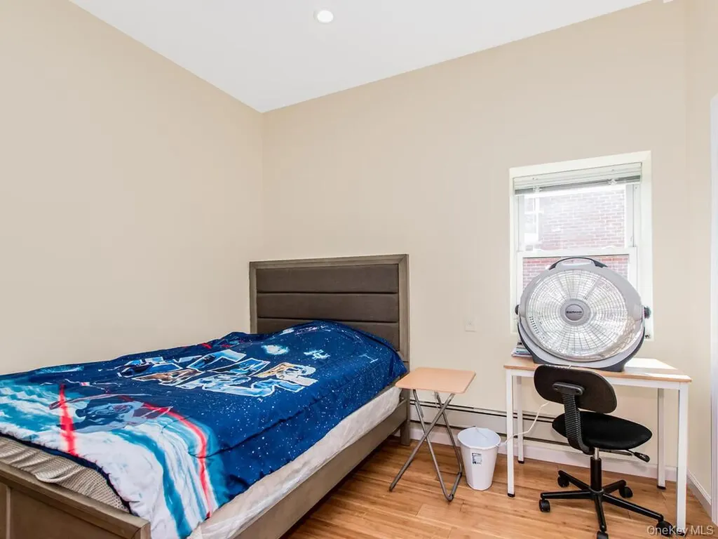 1283 E 223rd Street Bronx NY 10466
