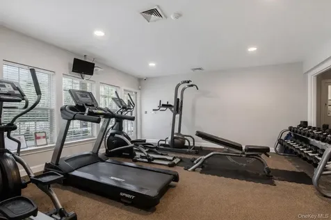 612 Saratoga Lane Fishkill NY 12524