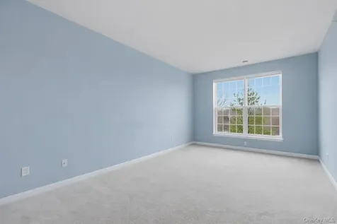 612 Saratoga Lane Fishkill NY 12524