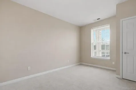 612 Saratoga Lane Fishkill NY 12524