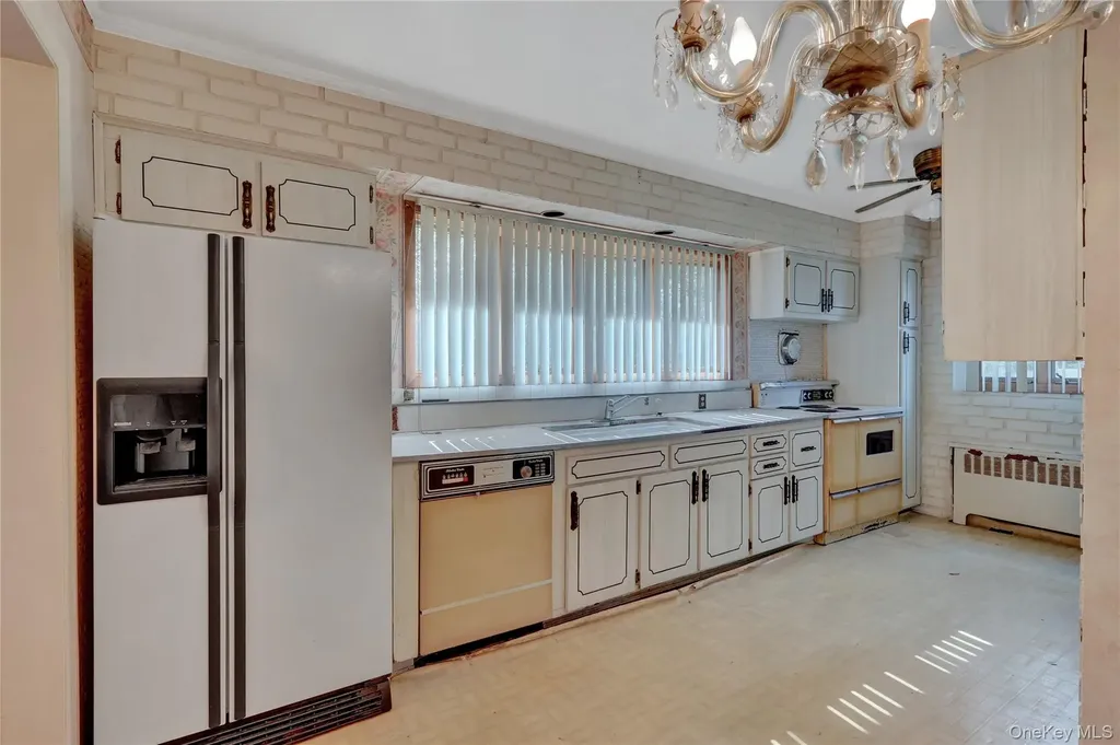 825 Bellmore Road North Bellmore NY 11710