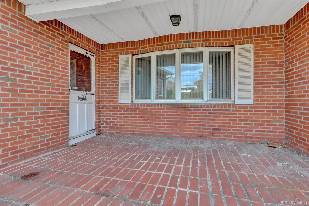 825 Bellmore Road North Bellmore NY 11710