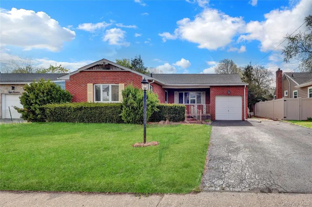 825 Bellmore Road North Bellmore NY 11710