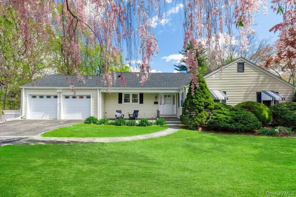 17 Rock Ridge Drive Rye Brook NY 10573