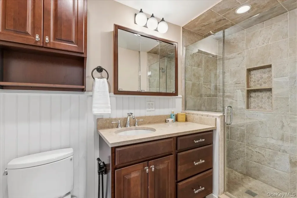 17 Rock Ridge Drive Rye Brook NY 10573
