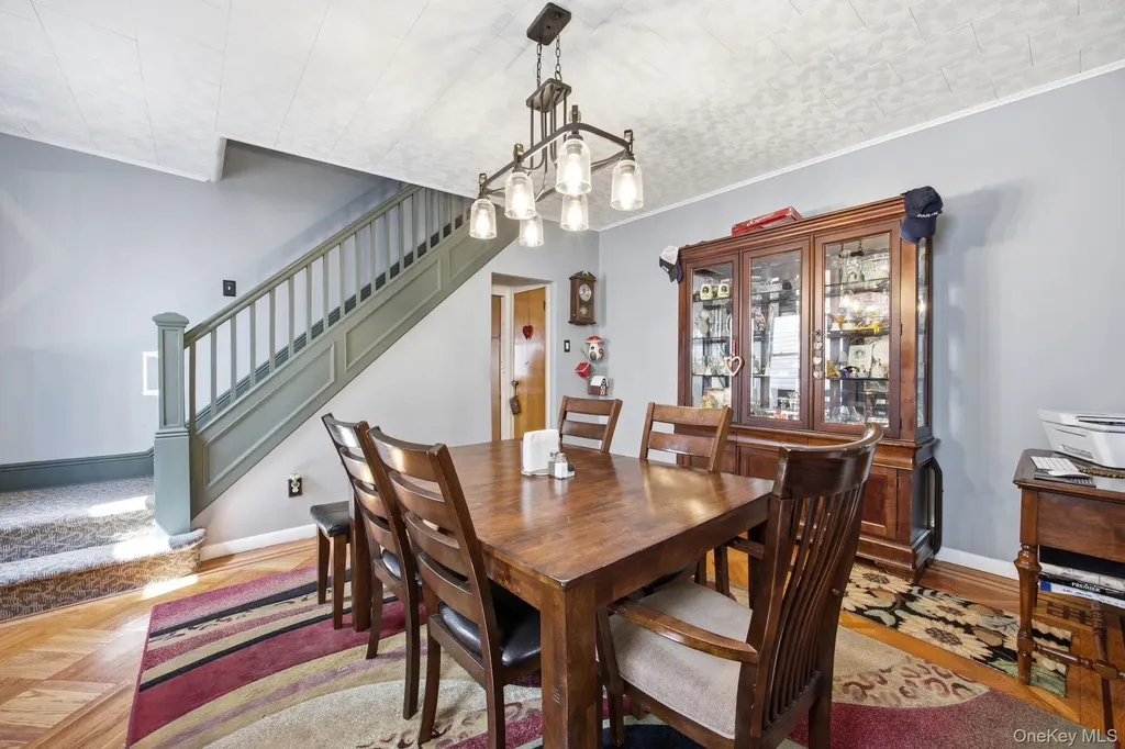7824 86th Street Glendale NY 11385