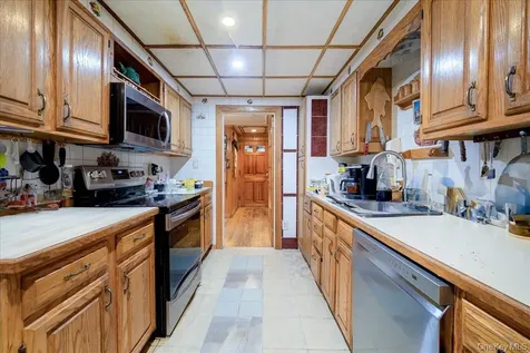 2 Couzines Road Woodbourne NY 12788
