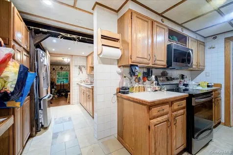 2 Couzines Road Woodbourne NY 12788