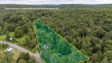 2 Couzines Road Woodbourne NY 12788