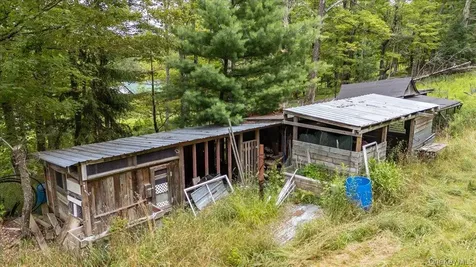 2 Couzines Road Woodbourne NY 12788