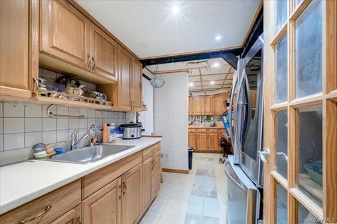 2 Couzines Road Woodbourne NY 12788