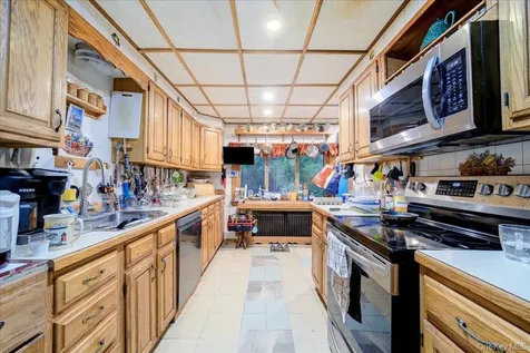 2 Couzines Road Woodbourne NY 12788