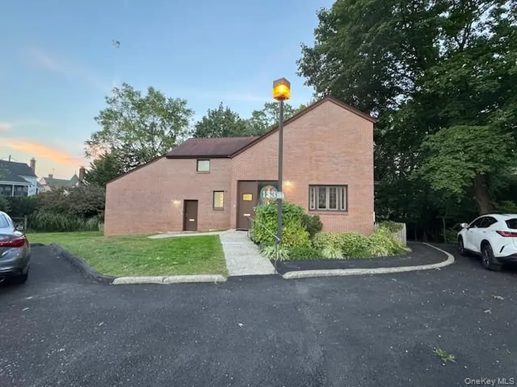 153 N Broadway Nyack NY 10960