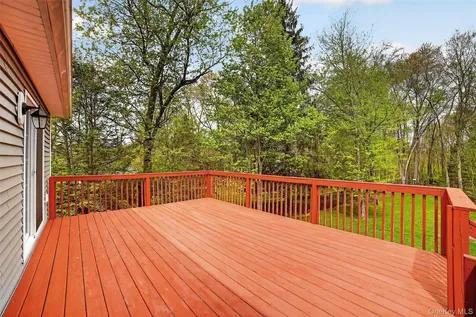 872 Taconic Woods Road Yorktown Heights NY 10598