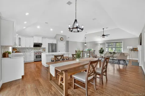 872 Taconic Woods Road Yorktown Heights NY 10598