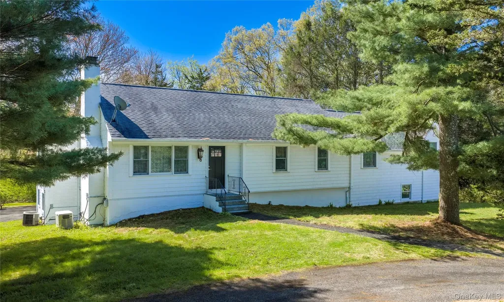 103 S Harmony Hill Road Pawling NY 12564