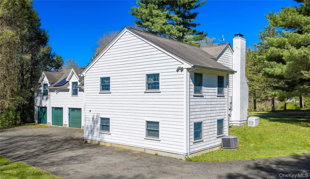 103 S Harmony Hill Road Pawling NY 12564