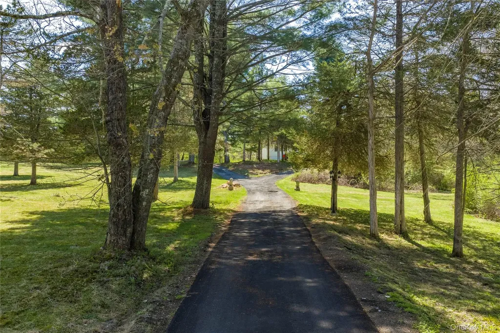 103 S Harmony Hill Road Pawling NY 12564