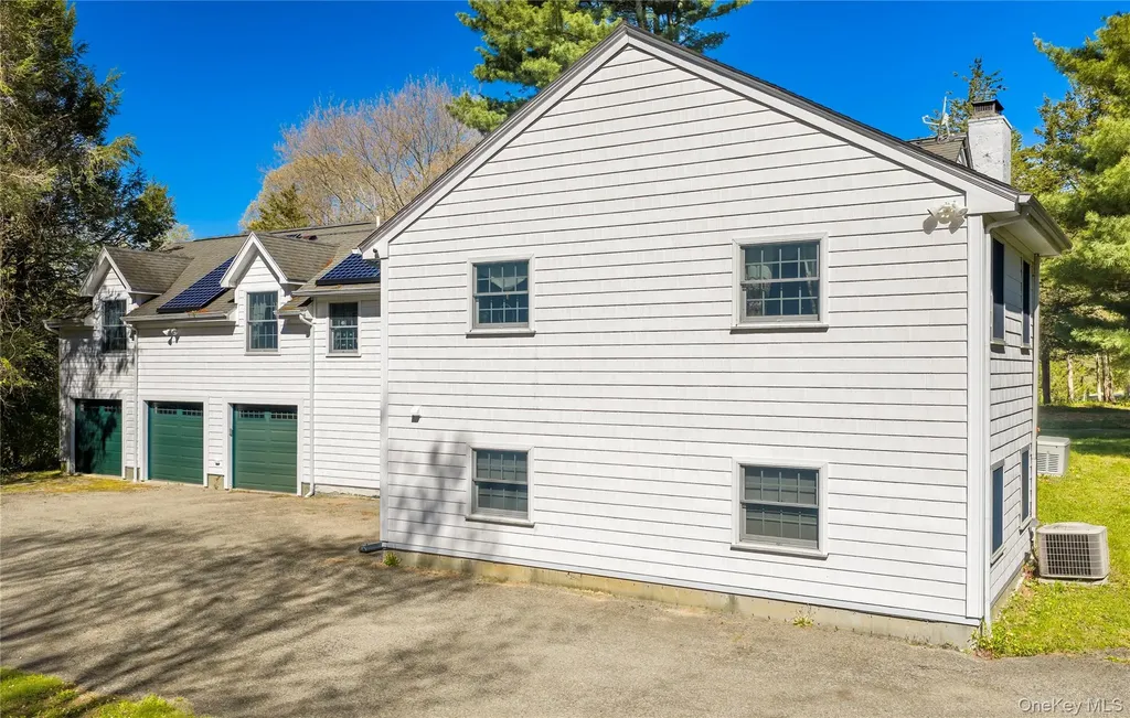 103 S Harmony Hill Road Pawling NY 12564