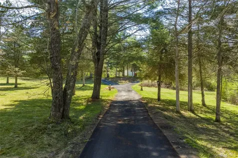 103 S Harmony Hill Road Pawling NY 12564