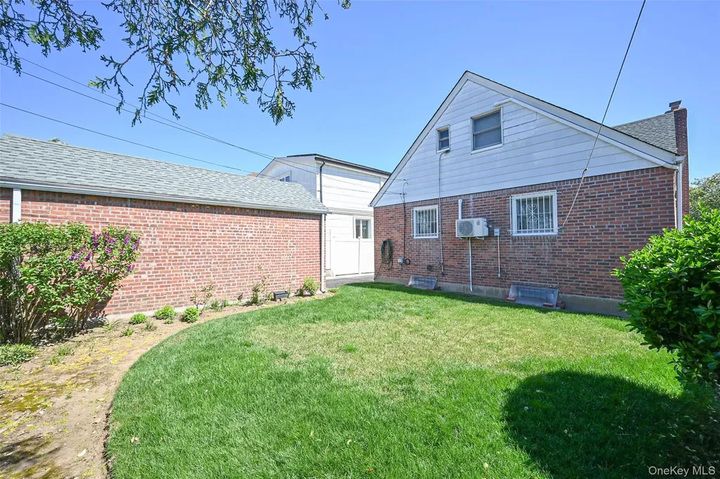 75-64 180th Street Fresh Meadows NY 11366