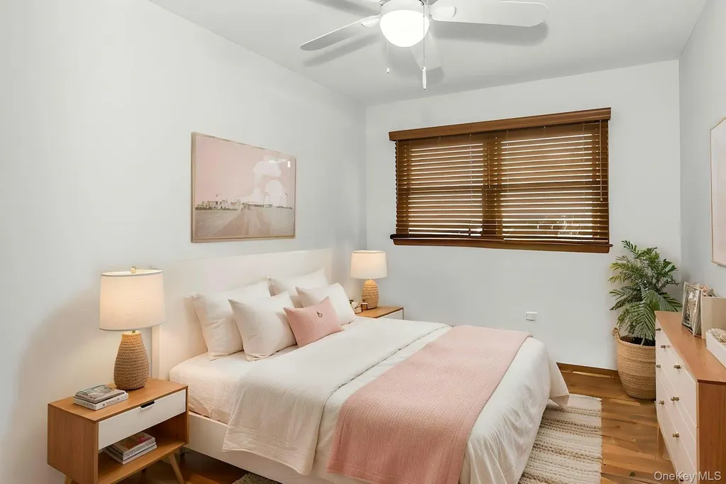 33 Primrose Lane Kings Park NY 11754