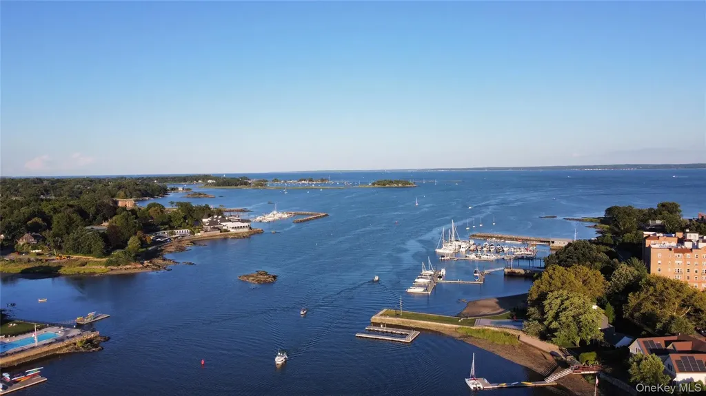 1016 Jefferson Avenue Mamaroneck NY 10543