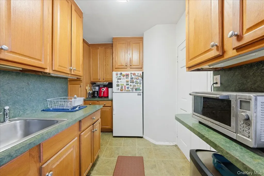 800 Grand Concourse Bronx NY 10451