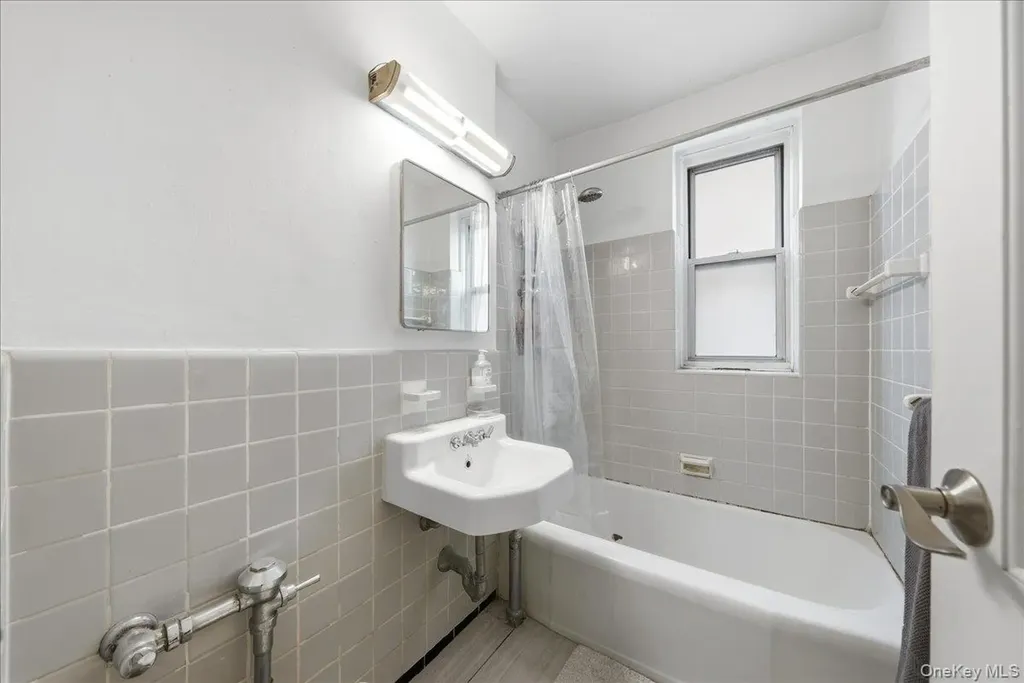 800 Grand Concourse Bronx NY 10451