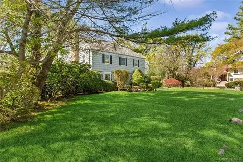 1360 Boxwood Drive W Hewlett Harbor NY 11557
