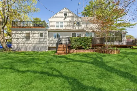 1360 Boxwood Drive W Hewlett Harbor NY 11557