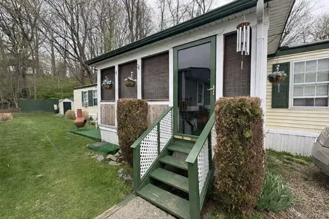 61 Sasso Lane Wingdale NY 12594
