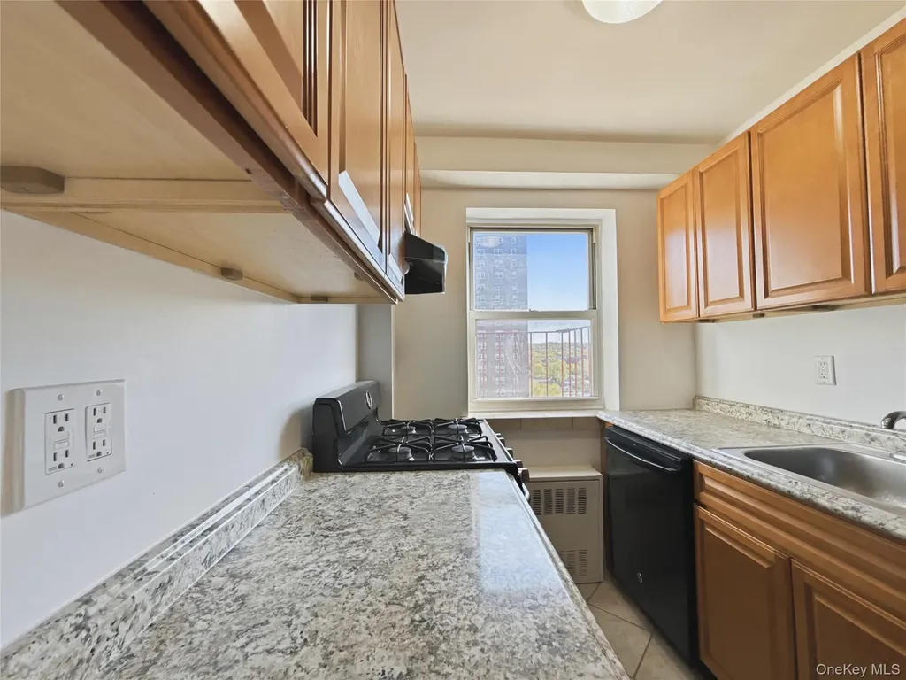 3240 Riverdale Avenue Bronx NY 10463