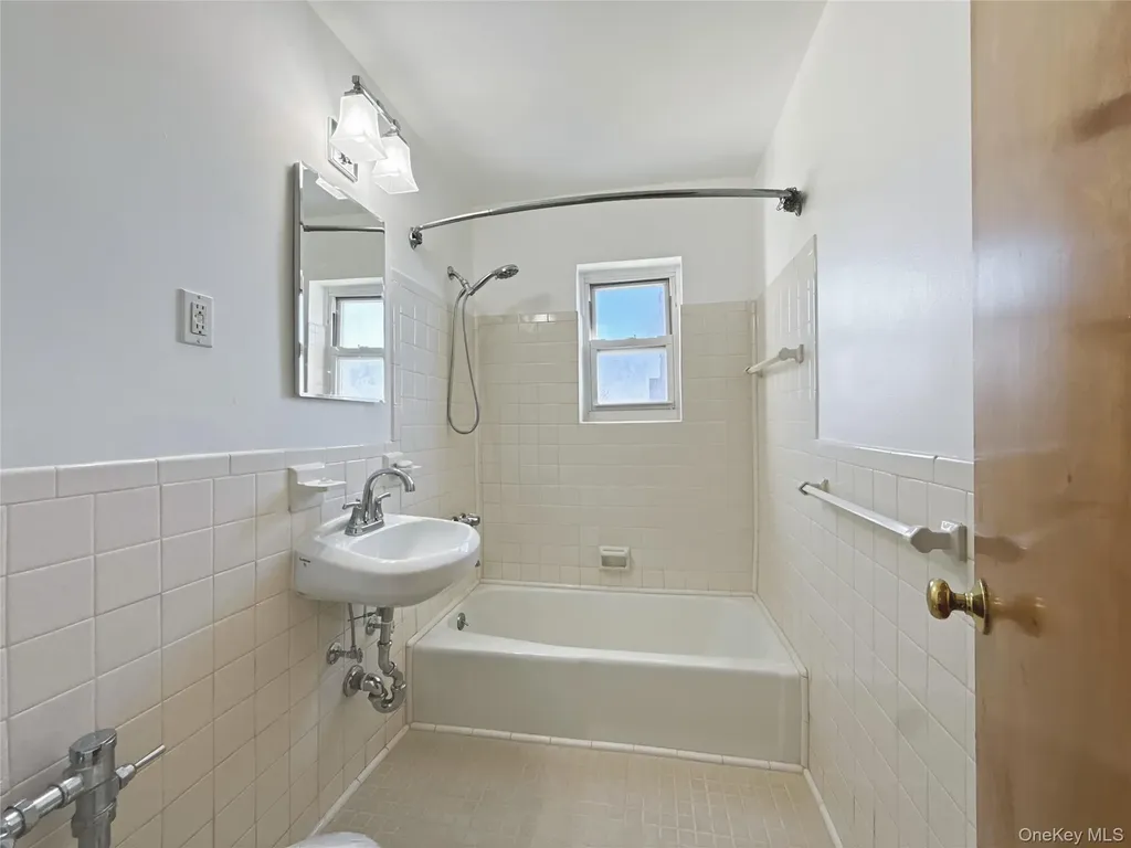 3240 Riverdale Avenue Bronx NY 10463
