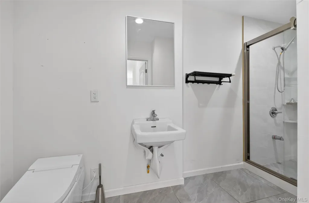 142-18 32 Avenue Flushing NY 11354