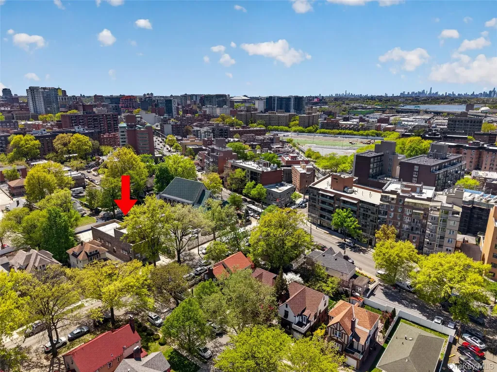 142-18 32 Avenue Flushing NY 11354
